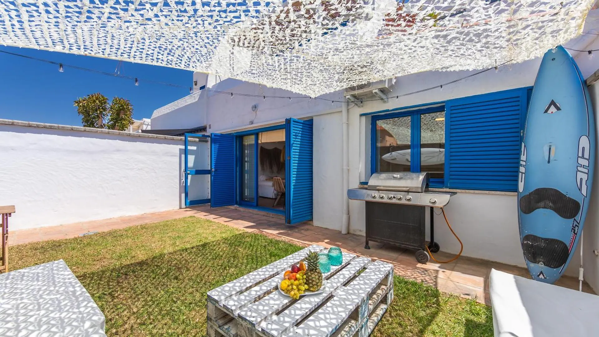 2Nd Line Beach, Garden, Office & Wifi Tarifa Apartment