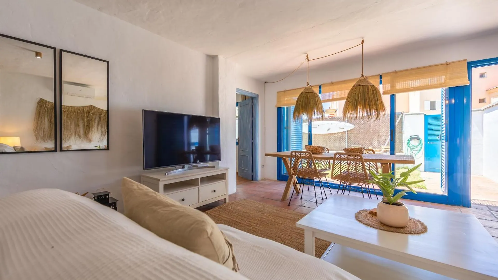 Apartment 2Nd Line Beach, Garden, Office & Wifi Tarifa